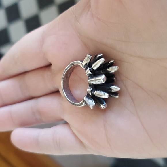 Danni Jo Beautix Ring - Picture 6 of 10